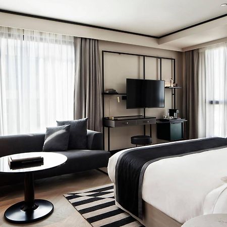 Academias Hotel, Autograph Collection Athena Bagian luar foto