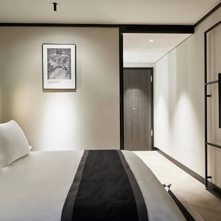 Academias Hotel, Autograph Collection Athena Bagian luar foto
